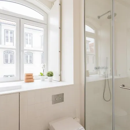 Flh Downtown Fantastic Flat